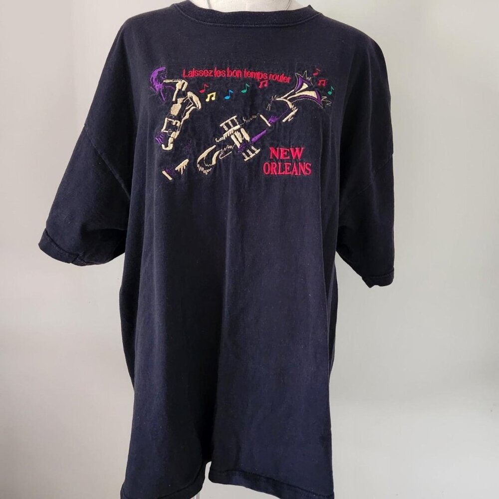 Vintage Black New Orleans "Let The Good Times Roll" Embroidered Jazz Tee. SZ XL.
